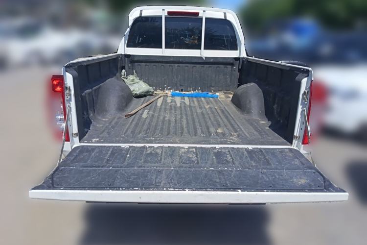 Used Great Wall Wingle 5 2023 2.4L Gasoline Two-Wheel-Drive Entry-Level Big Double Trunk