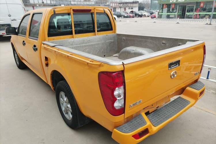 Used Great Wall Wingle 5 2023 "Dry Meal" Version 1.5T Gasoline Two-Wheel-Drive Advanced Large Double Exterior 3