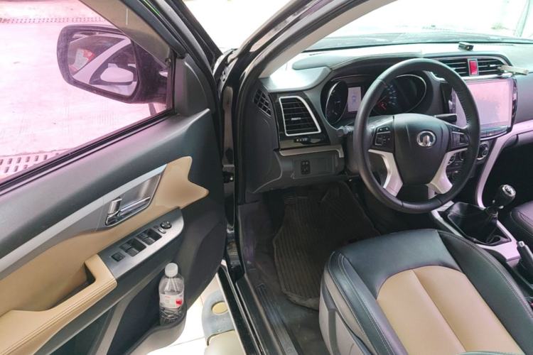 Used Great Wall Wingle 6 2014 2.0T Two-Wheel Drive Elite Version 4D20B Driver Seat