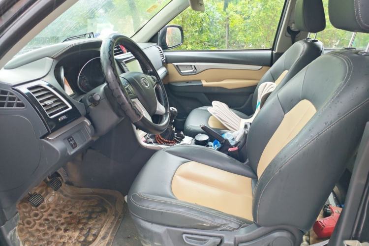 Used Great Wall Wingle 6 2014 2.0T Two-Wheel Drive Elite Version 4D20B Left Front Seat
