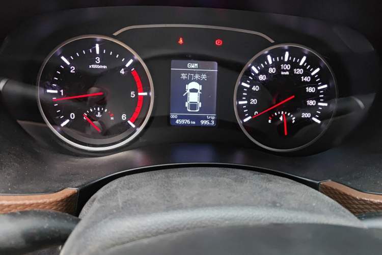 Used Great Wall Wingle 6 2014 2.0T Two-Wheel Drive Navigation Version 4D20B Odometer Close Up