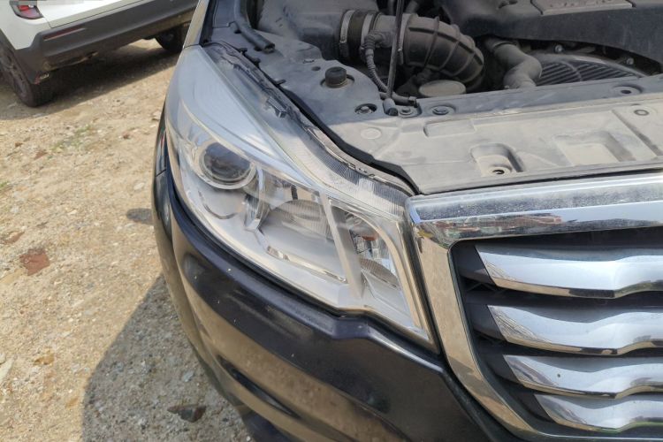 Used Great Wall Wingle 6 2014 2.0T Two-Wheel Drive Elite Version 4D20B Right Front Headlight