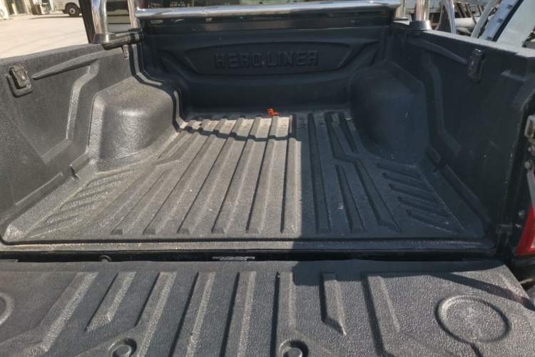 Used Great Wall Wingle 6 2014 2.0T Two-Wheel Drive Elite Version 4D20B Trunk