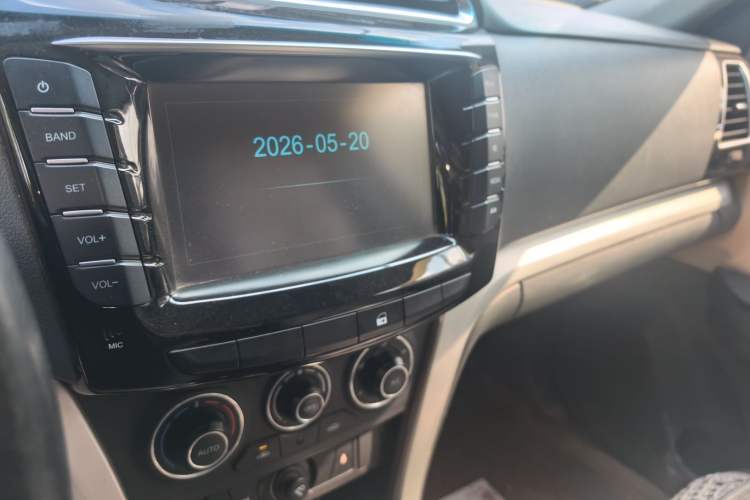 Used Great Wall Wingle 6 2014 2.0T Two-Wheel Drive Elite Version 4D20B Audio And AC Panel