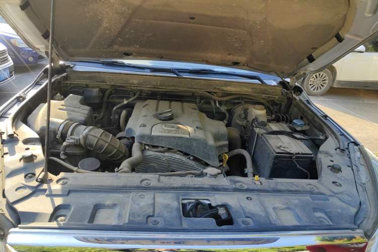 Used Great Wall Wingle 6 2014 2.0T Four-Wheel Drive Elite Version 4D20B Engine Bay
