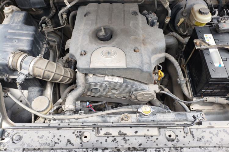 Used Great Wall Wingle 6 2014 2.0T Two-Wheel Drive Elite Version 4D20B Engine Bay