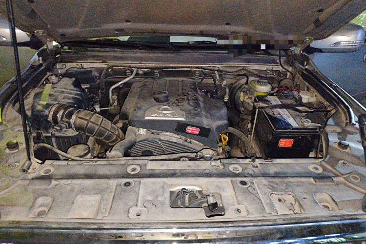Used Great Wall Wingle 6 2014 2.0T Two-Wheel Drive Elite Version 4D20B Engine Bay