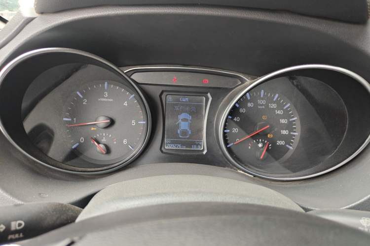 Used Great Wall Wingle 6 2014 2.0T Four-Wheel Drive Elite Version 4D20B Instrument Cluster