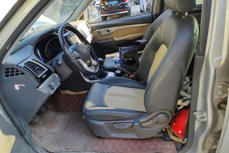 Used Great Wall Wingle 6 2014 2.0T Four-Wheel Drive Elite Version 4D20B Left Front Seat