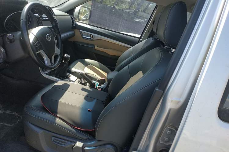 Used Great Wall Wingle 6 2014 2.4L 4x4 Elite Version 4G69 Left Front Seat