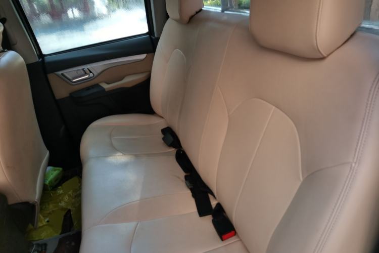 Used Great Wall Wingle 6 2014 2.0T Two-Wheel Drive Elite Version 4D20B Left Rear Seat