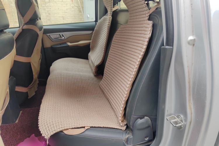 Used Great Wall Wingle 6 2014 2.4L Two-Wheel Drive Elite Version 4G69 Left Rear Seat