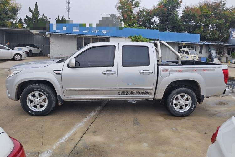 Used Great Wall Wingle 6 2014 2.4L Two-Wheel Drive Elite Version 4G69 Left Side