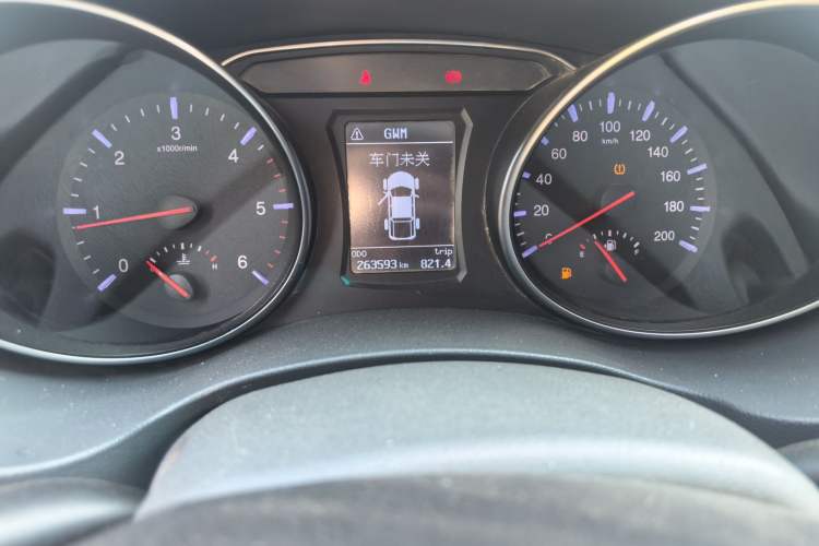 Used Great Wall Wingle 6 2014 2.0T Two-Wheel Drive Elite Version 4D20B Odometer Close Up