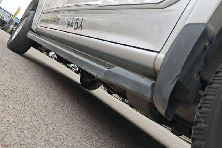Used Great Wall Wingle 6 2014 2.0T Four-Wheel Drive Navigation Version 4D20B Right Side Sill