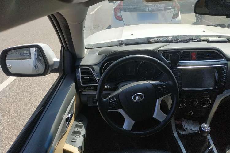 Used Great Wall Wingle 6 2014 2.4L 4x4 Elite Version 4G69 Steering Wheel