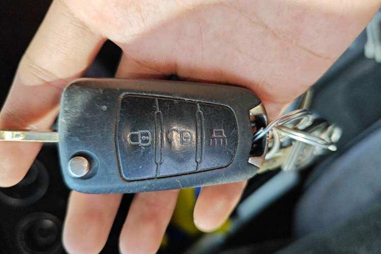 Used Great Wall Wingle 6 2014 2.4L Two-Wheel Drive Elite Version 4G69 Vehicle Key