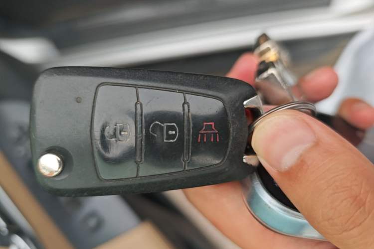 Used Great Wall Wingle 6 2014 2.0T Four-Wheel Drive Navigation Version 4D20B Vehicle Key