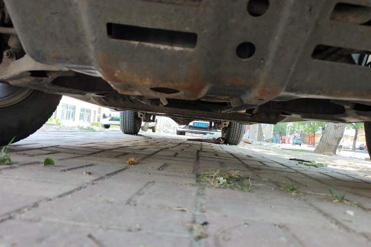 Used Great Wall Wingle 6 2014 2.0T Two-Wheel Drive Elite Version 4D20B Chassis Front