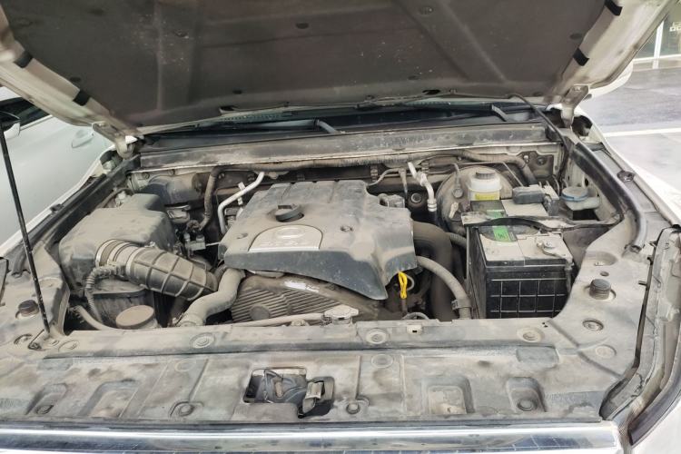 Used Great Wall Wingle 6 2014 2.0T Two-Wheel Drive Navigation Version 4D20B Engine Bay