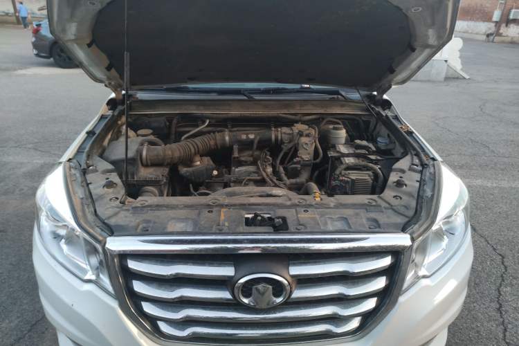 Used Great Wall Wingle 6 2014 2.4L 4x4 Navigation Edition 4G69 Engine Bay