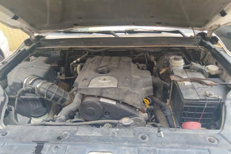 Used Great Wall Wingle 6 2014 2.0T Two-Wheel Drive Elite Version 4D20B Engine Bay