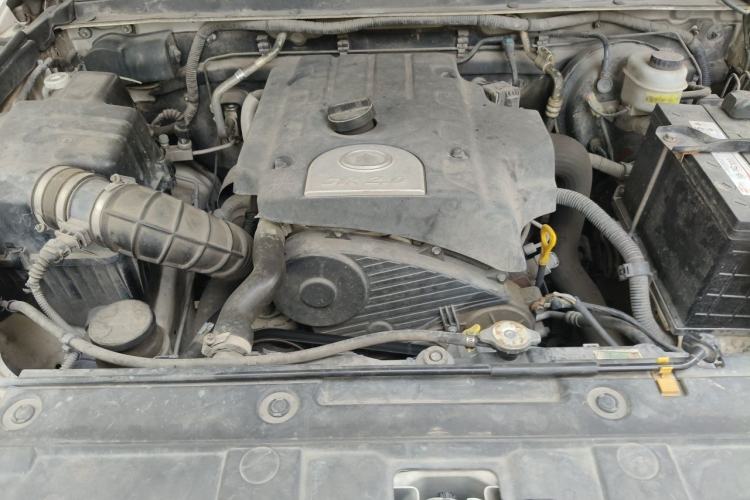 Used Great Wall Wingle 6 2014 2.0T Two-Wheel Drive Navigation Version 4D20B Engine Bay