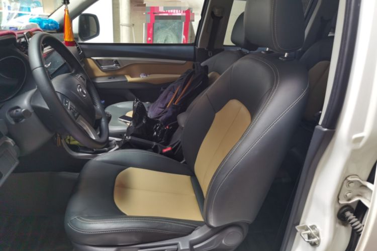 Used Great Wall Wingle 6 2014 2.4L Two-Wheel Drive Elite Version 4G69 Left Front Seat
