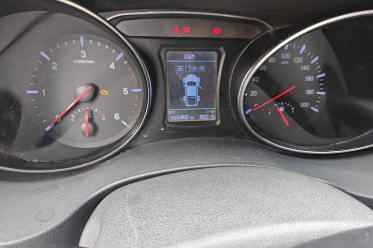 Used Great Wall Wingle 6 2014 2.0T Two-Wheel Drive Elite Version 4D20B Odometer Close Up