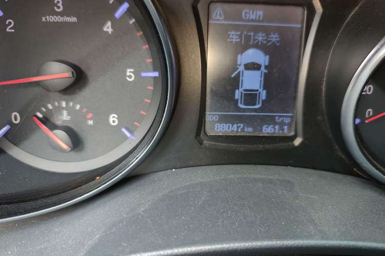 Used Great Wall Wingle 6 2014 2.0T Two-Wheel Drive Elite Version 4D20B Odometer Close Up