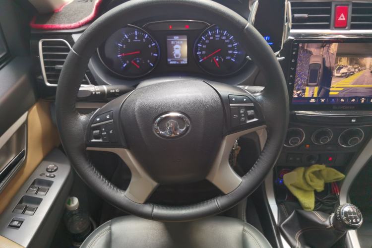 Used Great Wall Wingle 6 2014 2.4L Two-Wheel Drive Elite Version 4G69 Steering Wheel