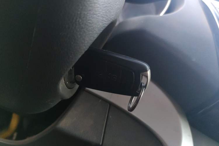 Used Great Wall Wingle 6 2014 2.4L 4x4 Navigation Edition 4G69 Vehicle Key