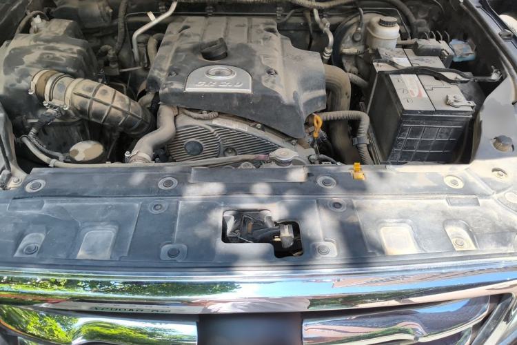Used Great Wall Wingle 6 2017 2.0T Diesel Two-Wheel Drive Elite Version 4D20B Engine Bay