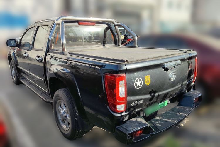 Used Great Wall Wingle 6 2017 2.4L Gasoline 4x4 Navigation Model 4G69 Exterior 3