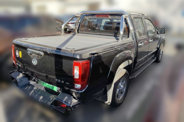 Used Great Wall Wingle 6 2017 2.4L Gasoline 4x4 Navigation Model 4G69 Exterior 5