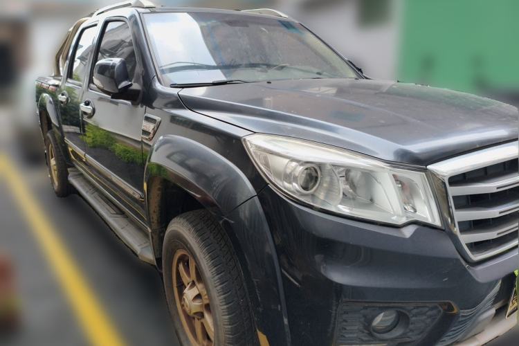 Used Great Wall Wingle 6 2017 2.0T Diesel 4x4 Navigation Version 4D20D Front Right 45 Deg