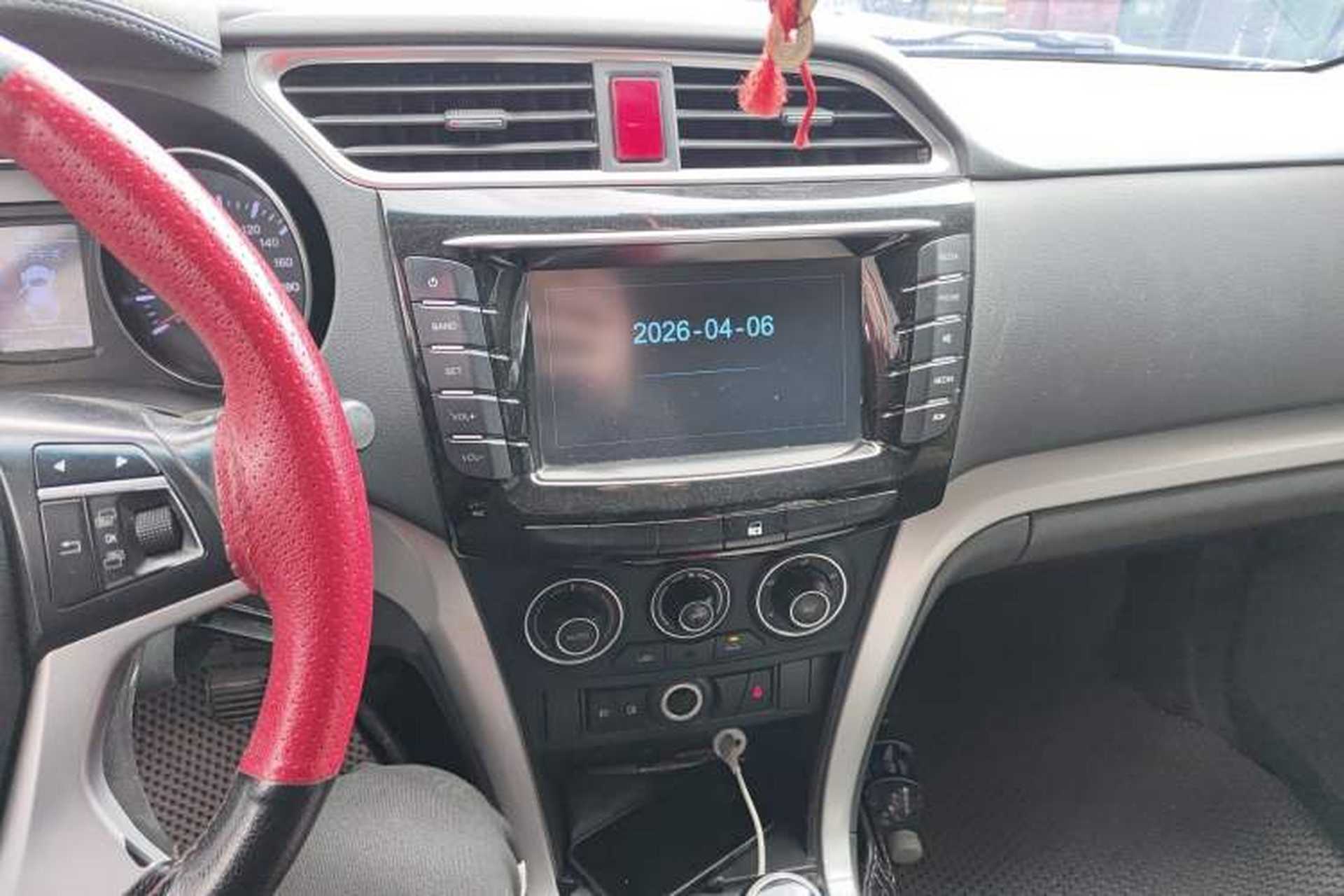 Used Great Wall Wingle 6 2017 2.0T Diesel 4x4 Navigation Version 4D20D Audio And AC Panel