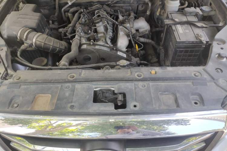 Used Great Wall Wingle 6 2017 2.0T Diesel 4x4 Navigation Version 4D20D Engine Bay