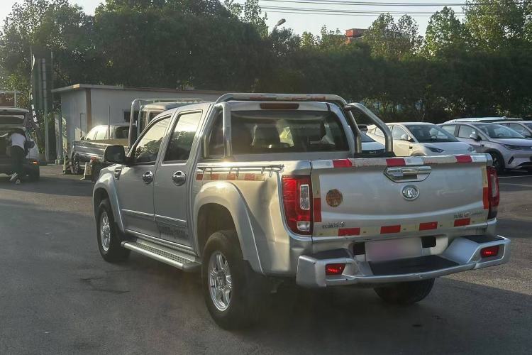 Used Great Wall Wingle 6 2017 2.4L Gasoline Two-Wheel Drive Elite Version 4G69 Exterior 4
