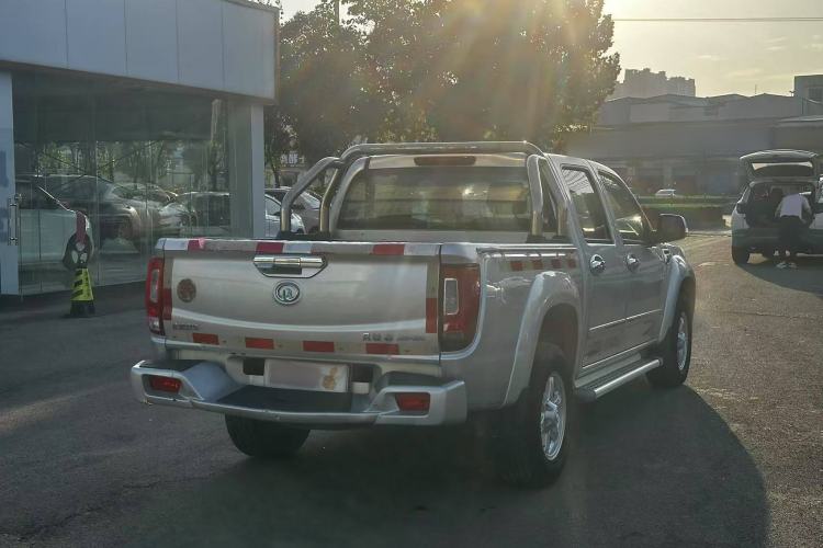 Used Great Wall Wingle 6 2017 2.4L Gasoline Two-Wheel Drive Elite Version 4G69 Exterior 6