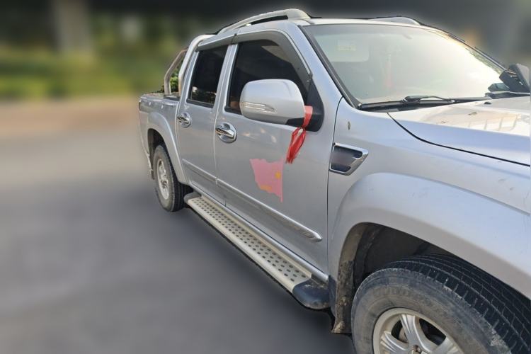 Used Great Wall Wingle 6 2017 2.0T Diesel Two-Wheel Drive Elite Version 4D20D Front Right 45 Deg