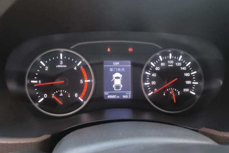 Used Great Wall Wingle 6 2017 2.0T Diesel Two-Wheel Drive Elite Version 4D20D Instrument Cluster