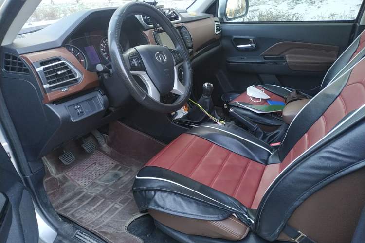 Used Great Wall Wingle 6 2017 2.4L Gasoline 4x4 Elite Version 4G69 Left Front Seat