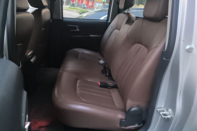 Used Great Wall Wingle 6 2017 2.0T Diesel Two-Wheel Drive Elite Version 4D20D Left Rear Seat