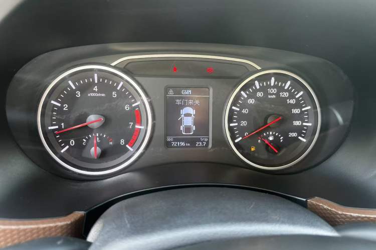 Used Great Wall Wingle 6 2017 2.4L Gasoline Two-Wheel Drive Elite Version 4G69 Odometer Close Up