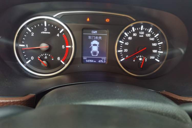 Used Great Wall Wingle 6 2017 2.0T Diesel Two-Wheel Drive Elite Version 4D20D Odometer Close Up