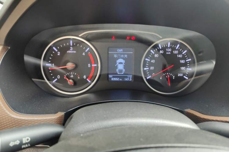 Used Great Wall Wingle 6 2017 2.0T Diesel Two-Wheel Drive Elite Version 4D20B Odometer Close Up