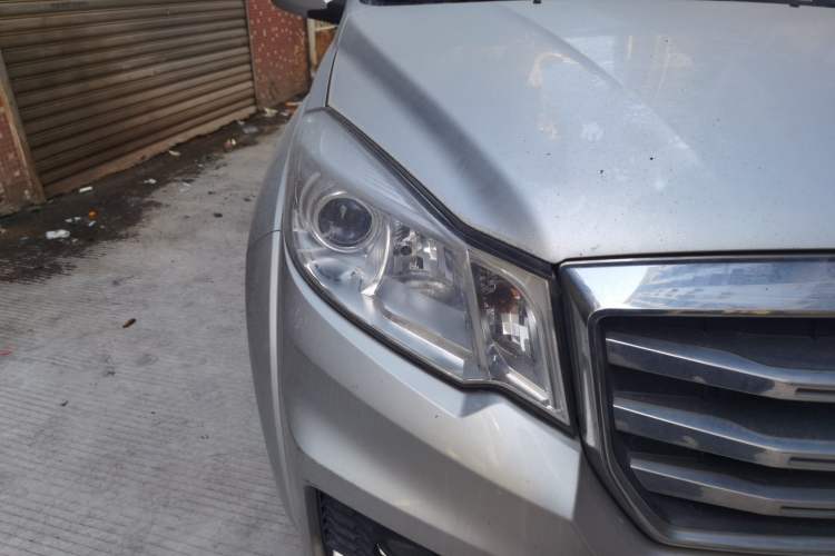 Used Great Wall Wingle 6 2017 2.0T Diesel Two-Wheel Drive Elite Version 4D20D Right Front Headlight
