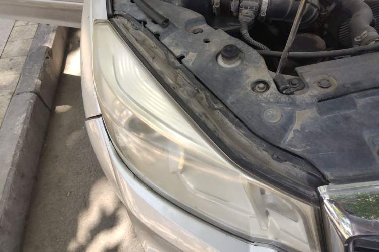 Used Great Wall Wingle 6 2017 2.0T Diesel 4x4 Navigation Version 4D20D Right Front Headlight