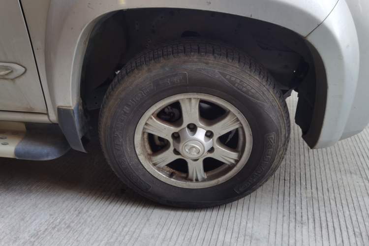 Used Great Wall Wingle 6 2017 2.0T Diesel Two-Wheel Drive Elite Version 4D20D Right Front Wheel Hub
